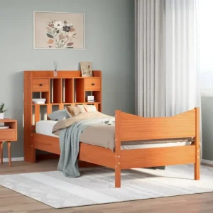 Bedframe van massief grenenhout met extra opbergruimte
